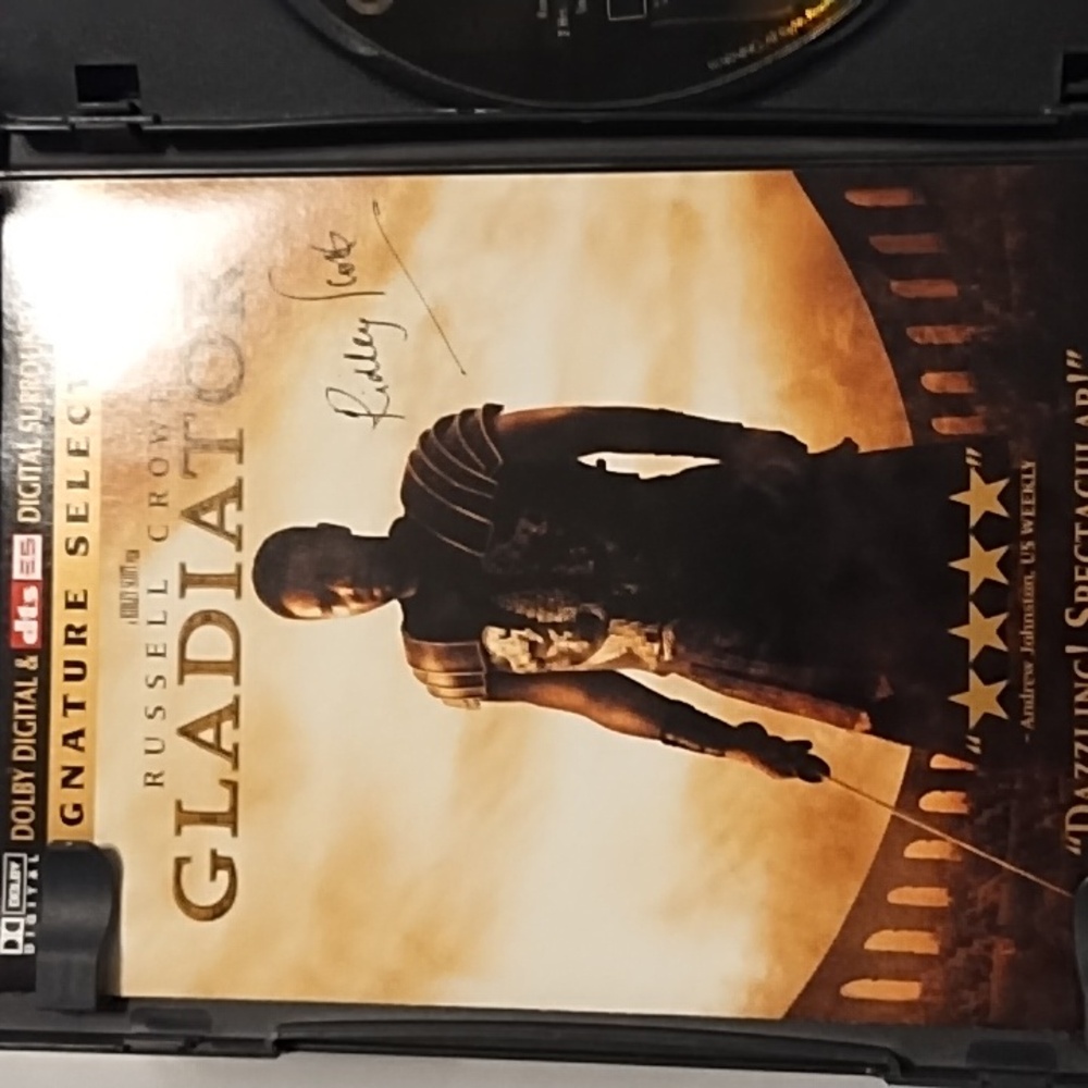 Gladiator - Picture 3 of 5